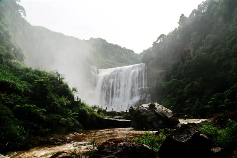 千万网友共同演绎《我把贵州唱给你听》，你听见了吗？