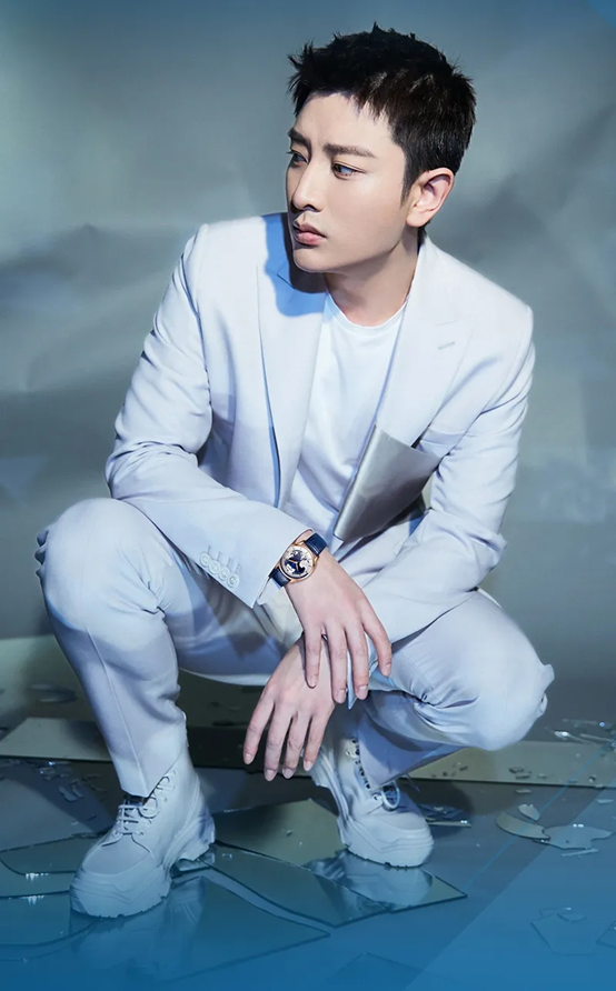 雷诺表博鳌•鼎智系列机械手表上新，分秒间演绎绅士风范