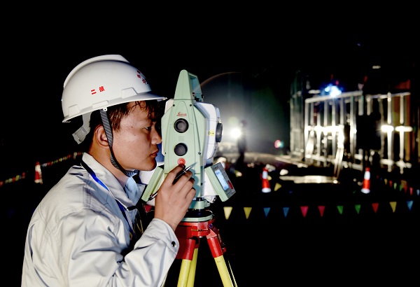 1592813775375634.jpg 周海生工作照.jpg