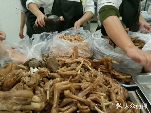 为何肖氏贡鹅越卤越香？原来它火了40年还是有原因的！