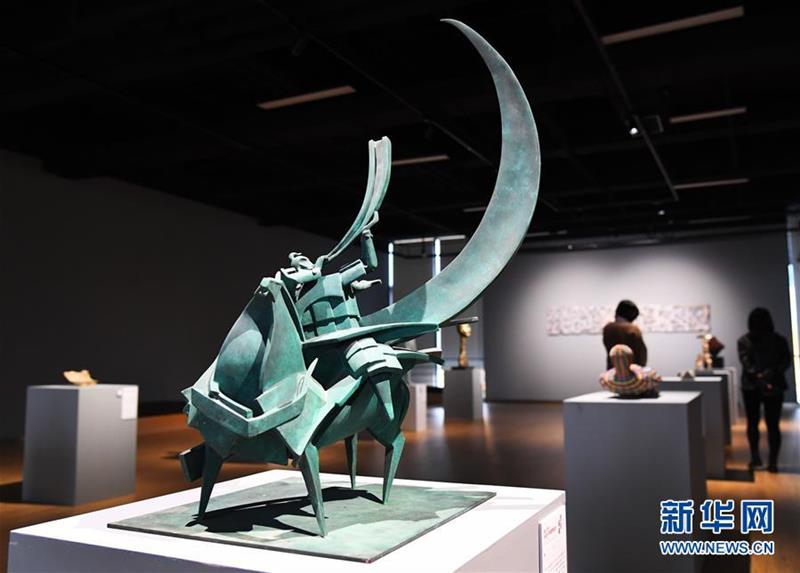 （新华视界）（1）南来·北往——中国当代学院雕塑邀请展在京开幕