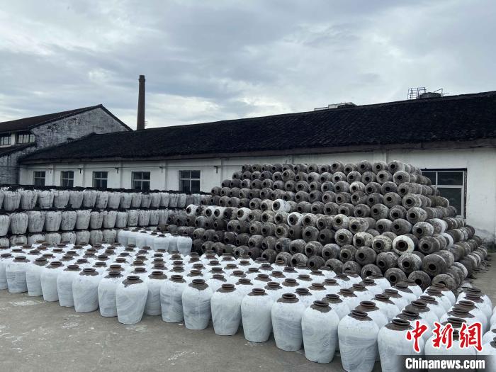 王羲之归隐地绍兴嵊州金庭观 项菁 摄