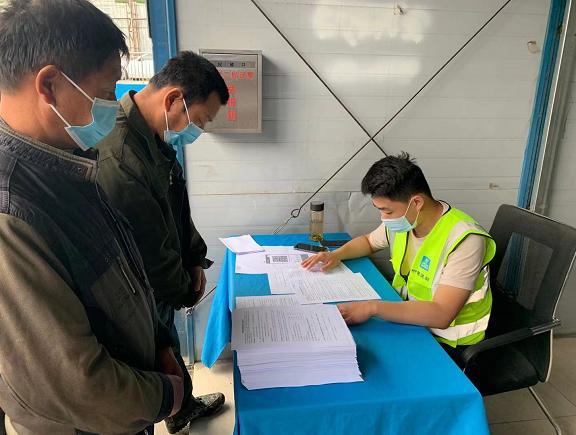 疫苗接种请上门，精准服务暖人心