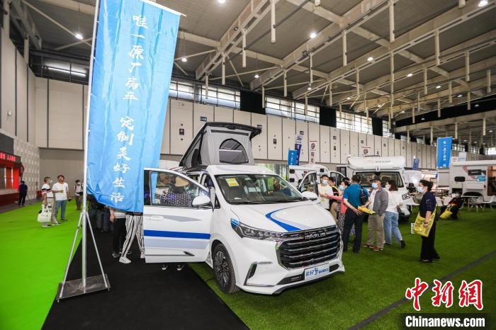 2021第十届南京国际度假休闲及房车展览会(CMT China)如约在南京举行。　展览会主办方供图