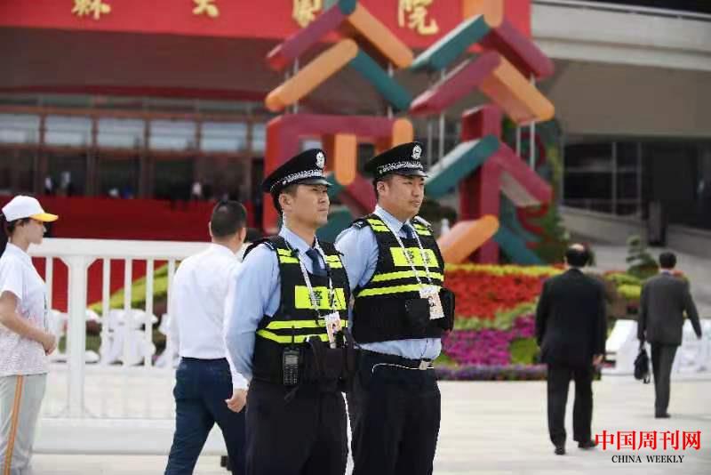 b638c2bbc5cb51aa87ff9cf79ccf07a.jpg b638c2bbc5cb51aa87ff9cf79ccf07a.jpg