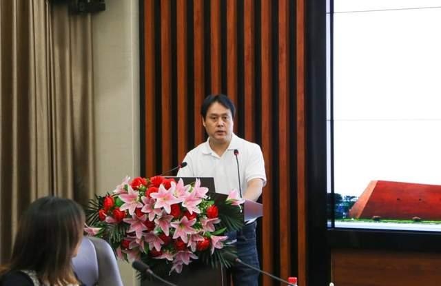 广州工商学院“德学·五进”学风传承基地项目建设研讨会举行