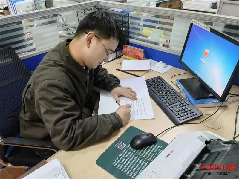 8f809cdaf5c7ca8764de546192a1142.jpg 8f809cdaf5c7ca8764de546192a1142.jpg