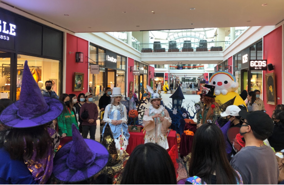 斯普瑞斯奥莱邀您体验万圣奇幻之旅