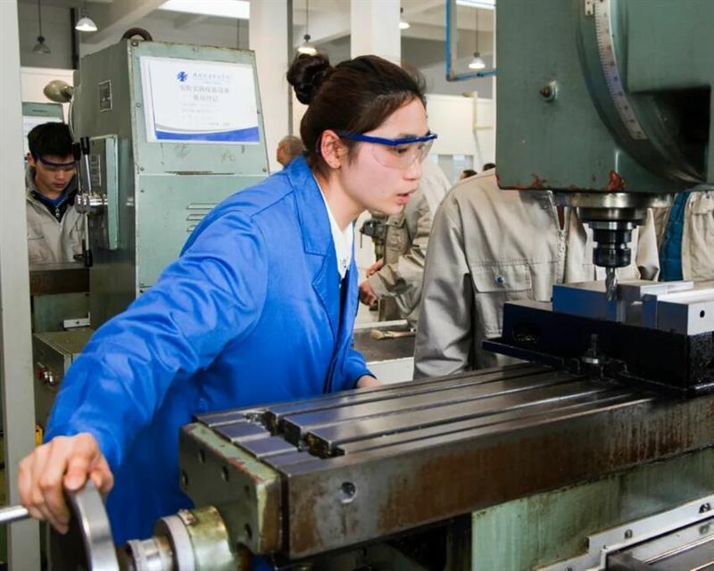 苏霄飞 探索中国特色双元制教育“太仓模式