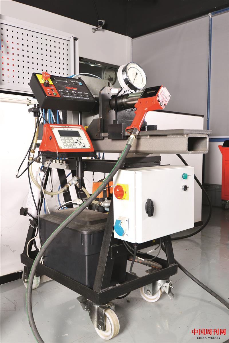 动力检测标准原型机提供数据采集以供ISO 动力标准制定使用.jpg