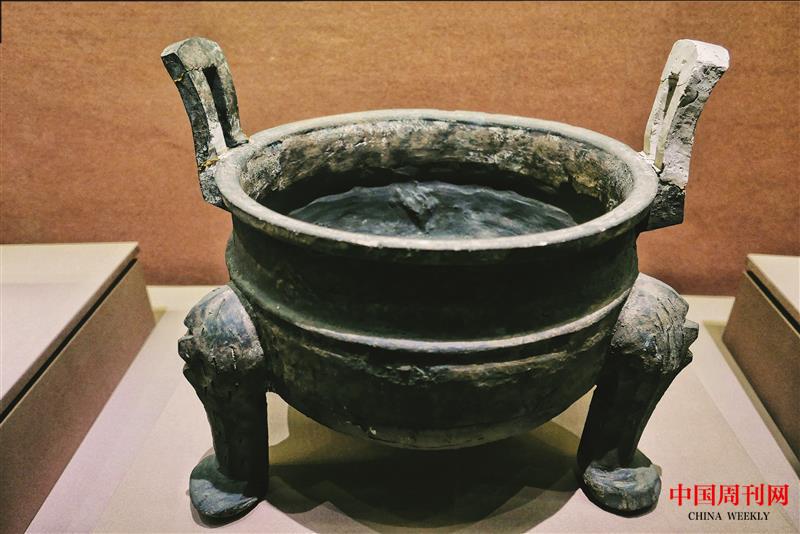 摄图网_501199623_战国文物陶镬鼎（企业商用）.jpg