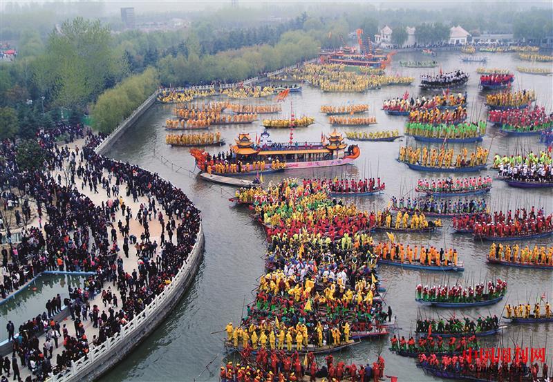 天下奇观-水上大庙会.jpg