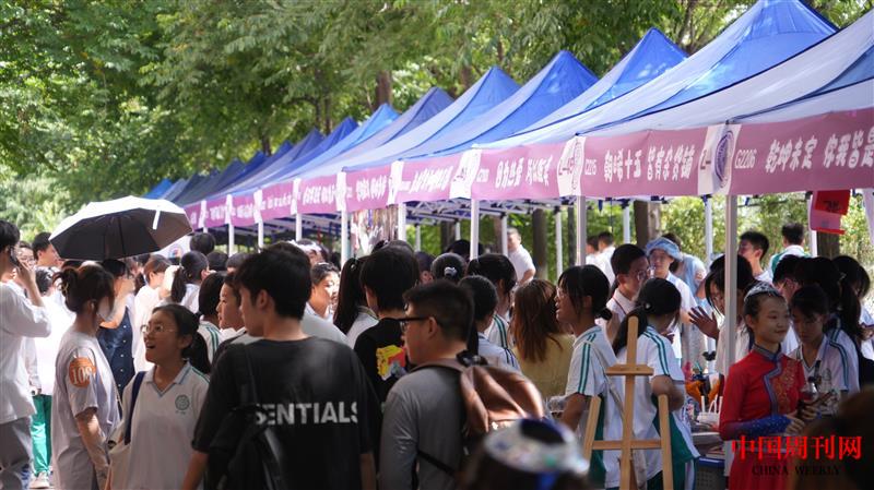 班级创意展示1.JPG