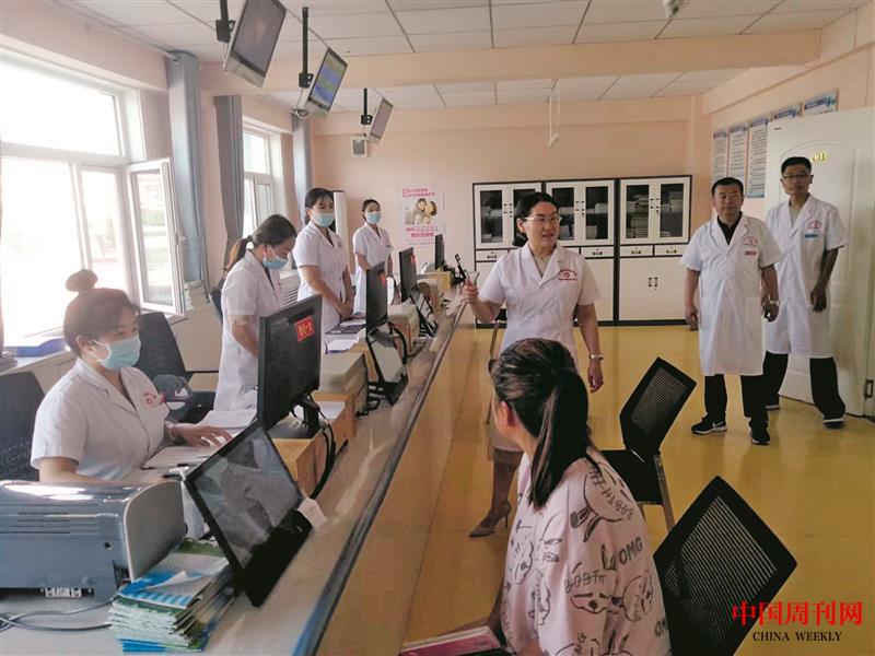 2-中宁县“互联网+”预防接种服务中心服务大厅.jpg 2-中宁县“互联网+”预防接种服务中心服务大厅.jpg