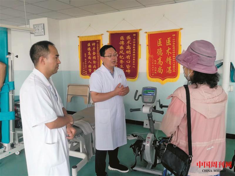 5-北京来的胡大夫(中).jpg 5-北京来的胡大夫(中).jpg