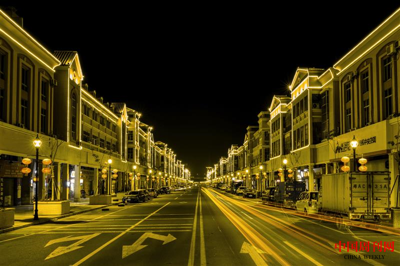 长安镇锦厦社区街道夜景.png 长安镇锦厦社区街道夜景.png